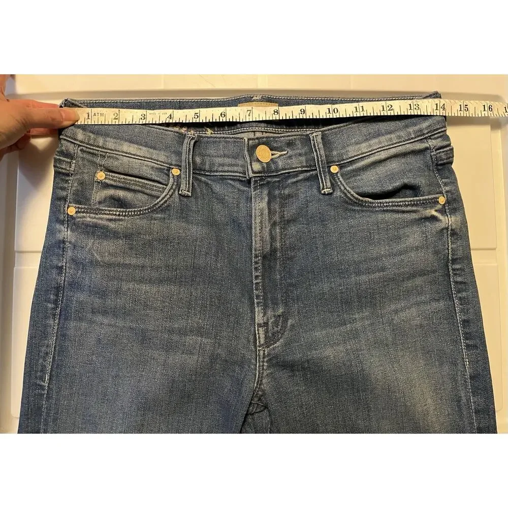 MOTHER The Mid Rise Dazzler Ankle Jeans Size 27 Blue Cherry Picking Bird Design - Picture 11 of 13